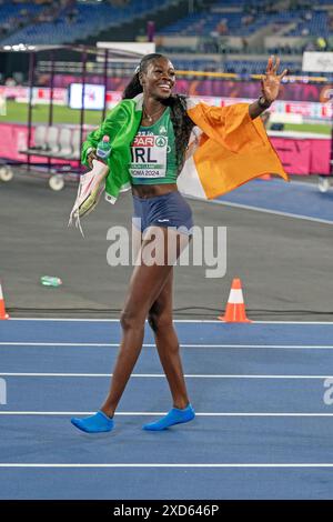 Rhasidat Adeleke (Irland), gemischte 4 x 400 m Staffel-Goldmedaille bei Leichtathletik-Europameisterschaften Roma 2024, Olympiastadion, Rom, Italien Stockfoto