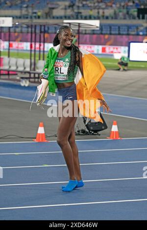 Rhasidat Adeleke (Irland), gemischte 4 x 400 m Staffel-Goldmedaille bei Leichtathletik-Europameisterschaften Roma 2024, Olympiastadion, Rom, Italien Stockfoto