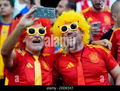 Spanien Fans beim Spiel der Gruppe B der UEFA Euro 2024 in der Arena AufSchalke in Gelsenkirchen. Bilddatum: Donnerstag, 20. Juni 2024. Stockfoto