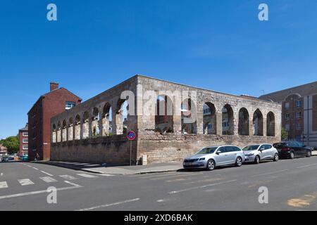 Amiens, Frankreich - 29. Mai 2020: Der Platz der Gray Nuns (französisch: Square des Sœurs Grises) ist der heutige Name der Überreste des Konvents der Gray Nuns Stockfoto