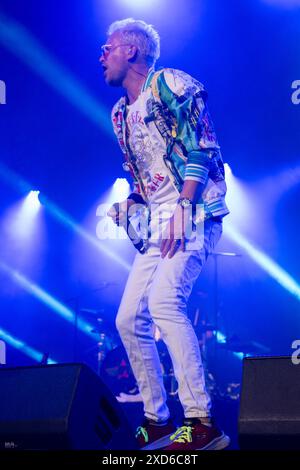 Rick Parfitt Jnr tritt im Big Top beim Isle of Wight Festival im Seaclose Park auf Stockfoto