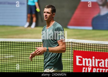 Halle Westf, Westfalen, Deutschland. Juni 2024. Hubert Hurkacz (POL) im Jahr 31. TERRA WORTMANN OPEN, ATP500 - Herren Tennis (Bild: © Mathias Schulz/ZUMA Press Wire) NUR REDAKTIONELLE VERWENDUNG! Nicht für kommerzielle ZWECKE! Stockfoto