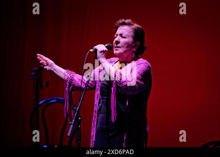 Albeniz Theater, Madrid, Spanien. Juni 2024. Universal Music Festival 2024. Live-Konzert der Flamenco-Sängerin Carmen Linares. Quelle: EnriquePSans/Alamy Live News Stockfoto