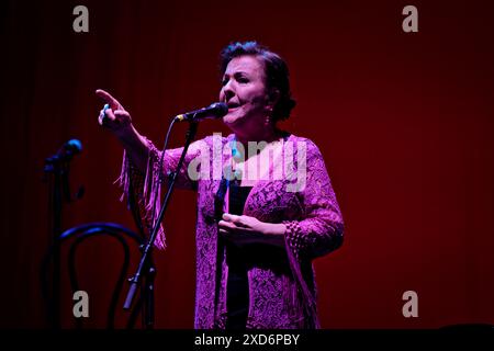 Albeniz Theater, Madrid, Spanien. Juni 2024. Universal Music Festival 2024. Live-Konzert der Flamenco-Sängerin Carmen Linares. Quelle: EnriquePSans/Alamy Live News Stockfoto