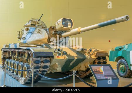 Royal Tank Museum, Amman, Jordanien - 4. Mai 2024: Der Hauptkampfpanzer M60 A1 wird im Royal Tank Museum in Jordanien ausgestellt und stellt die Geschichte der US-Armee dar Stockfoto