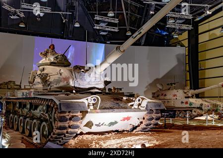 Royal Tank Museum, Amman, Jordanien – 4. Mai 2024: Sorgfältig erhaltener amerikanischer Kampfpanzer M60 A3 aus der Ära des Kalten Krieges der 1980er Jahre Stockfoto