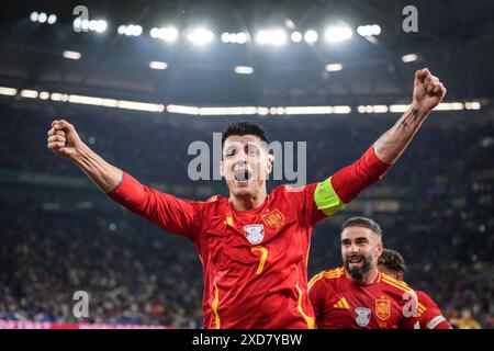 Gelsenkirchen. Juni 2024. Alvaro Morata aus Spanien feiert am 20. Juni 2024 beim Gruppenspiel der UEFA Euro 2024 zwischen Spanien und Italien in Gelsenkirchen. Quelle: Peng Ziyang/Xinhua/Alamy Live News Stockfoto