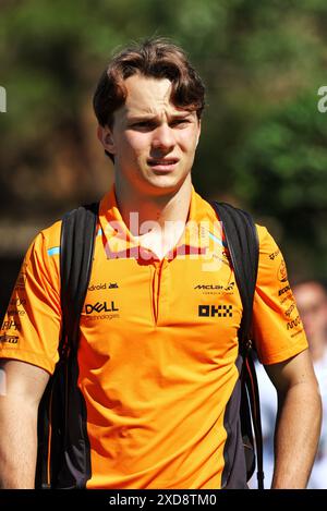 Barcelona, Spanien. Juni 2024. Oscar Piastri (aus) McLaren. Formel-1-Weltmeisterschaft, Rd 10, großer Preis von Spanien, Freitag, 21. Juni 2024. Barcelona, Spanien. Quelle: James Moy/Alamy Live News Stockfoto