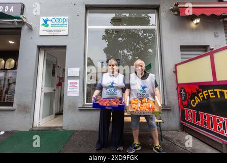 Mailand, Italien. Juni 2024. Inaugurazione del nuovo Hub di Coopi in Piazza Selinunte contro lo spreco alimentare - Cronaca - Milano, Italia - Venerdì, 21 Giugno 2024 (Foto Stefano Porta/LaPresse) Einweihung des neuen Coopi Hub in Piazza Selinunte gegen Lebensmittelverschwendung - Mailand, Italien - Mittwoch, Freitag, 21, 2024 (Foto Stefano Porta/LaPresse) Credit: LaPresse/Alamy Live News Stockfoto
