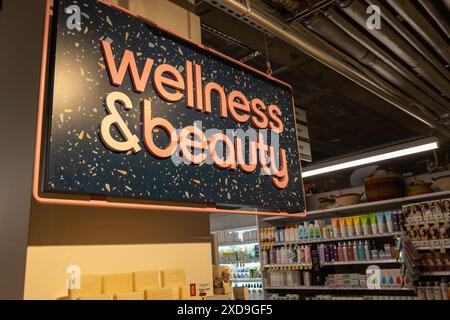 Whole Foods Market Nomad befindet sich an der 63 Madison Ave in New York City, USA 2024 Stockfoto