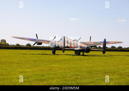 Royal Air Force Avro Lancaster Mk7, Just Jane, NX611 im RAF East Kirkby Aviation Centre. Lincolnshire, England Stockfoto