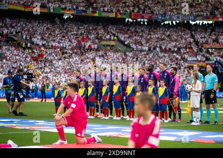 Startelf Deutschland Florian Wirtz (Deutschland, #17), Robert Andrich (Deutschland, #23), Kai Havertz (Deutschland, #07), Jamal Musiala (Deutschland, #10), Jonathan Tah (Deutschland, #04), Toni Kroos (Deutschland, #08), Maximilian Mittelstaedt (Deutschland, #18), Joshua Kimmich (Deutschland, #06), Antonio Ruediger (Deutschland, #02), Manuel Neuer (Deutschland, #01), Ilkay Guendogan (Deutschland, #21) bei der Nationalhymne, GER, Deutschland (GER) vs. Ungarn (HUN), Fussball Europameisterschaft, UEFA EURO 2024, Gruppe A, 2. Spieltag, 19.06.2024 Foto: Eibner-Pressefoto/Michael Memmler Stockfoto