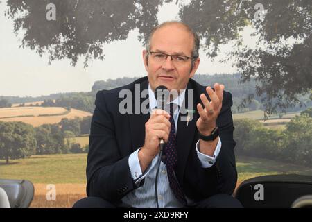 Am 19. Juni 2024 sprach Tom Bradshaw, Präsident der National Farmers Union, bei der Lincolnshire Show 2024 Stockfoto