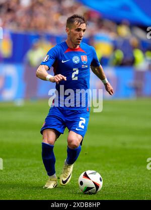 Der slowakische Peter Pekarik während des Gruppenspiels der UEFA Euro 2024 in der Düsseldorfer Arena in Düsseldorf. Bilddatum: Freitag, 21. Juni 2024. Stockfoto