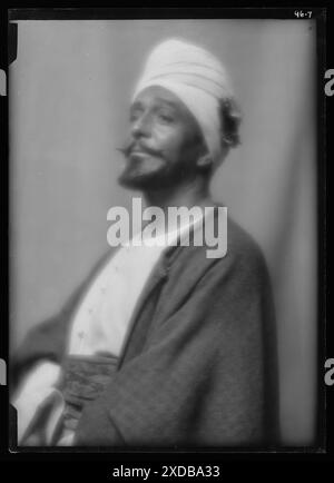 Skinner, Otis, in „Kismet“. Genthe Fotosammlung. Stockfoto