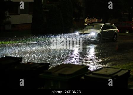 Zbysov, Tschechische Republik. Juni 2024. Starkregen in Zbysow bei Brünn, Tschechische Republik, 21. Juni 2024. Quelle: Patrik Uhlir/CTK Photo/Alamy Live News Stockfoto