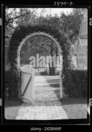 Taylor, Myron C., Mr., Residence and Grounds, Locust Valley, Long Island, New York. Genthe Fotosammlung. Stockfoto