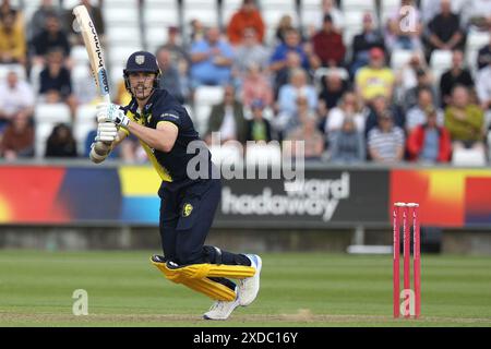 Ben Dwarshuis von Durham in Batting-Action während des Vitality T20 Blast-Spiels zwischen Durham und Yorkshire Vikings im Seat Unique Riverside, Chester le Street am Freitag, den 21. Juni 2024. (Foto: Robert Smith | MI News) Credit: MI News & Sport /Alamy Live News Stockfoto