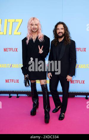 Bill Kaulitz und Tom Kaulitz bei der Premiere der „Kaulitz & Kaulitz“ (Netflix) Realityserie am 21.06.2024 in Berlin Stockfoto