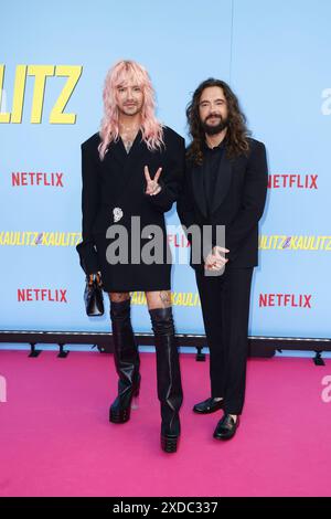 Bill Kaulitz und Tom Kaulitz bei der Premiere der „Kaulitz & Kaulitz“ (Netflix) Realityserie am 21.06.2024 in Berlin Stockfoto
