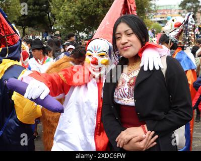 INTI RAYMI QUITO QUITO, Freitag, 21. Juni 2024 Zeremonie des Beginns der Inty Raymi, in Ecuador, von Universitäten und mehreren sozialen Gruppen, im Park der Ãrbolito, nördlich Zentrum der Hauptstadt Fotos Quito Pichincha Ecuado ACE INTI RAYMI QUITO 0e9a00c3e15f9a7c55a27b3288271854 Copyright: XENRIQUEZx Stockfoto