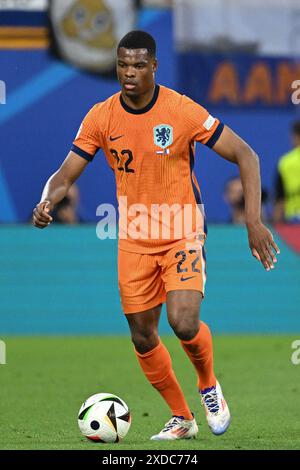 Leipzig, Deutschland. Juni 2024. Denzel Dumfries aus den Niederlanden während des Gruppenspiels der UEFA EURO 2024 zwischen den Niederlanden und Frankreich im Stadion Leipzig. Quelle: Meng Gao/Alamy Live News Stockfoto