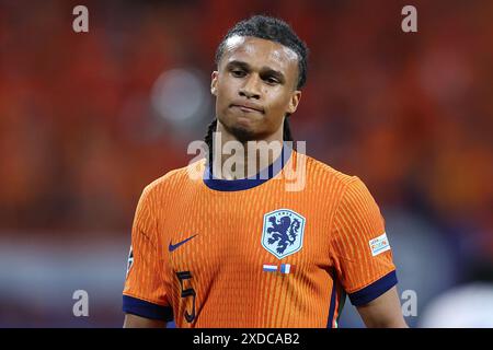 Leipzig, Deutschland. Juni 2024. Fussball UEFA EURO 2024 Gruppenphase 2. Spieltag Niederlande - Frankreich am 21.06.2024 im Leipzig Stadion in Leipzig Nathan Ake ( Niederlande ) Foto: Revierfoto Credit: ddp Media GmbH/Alamy Live News Stockfoto