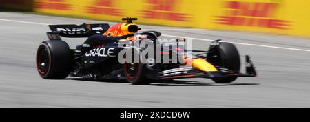 Sabadell, Barcelona, Spanien. Juni 2024. Montmelo Spanien 21. Juni 2024 Sergio Pérez(11 Mex Redbull ) während des Freien Trainings 1 beim Grand Prix 2024 in Montmelo Spanien am 21. Juni 2024 (Bild: © Xavi Urgeles/ZUMA Press Wire) NUR REDAKTIONELLE VERWENDUNG! Nicht für kommerzielle ZWECKE! Quelle: ZUMA Press, Inc./Alamy Live News Stockfoto