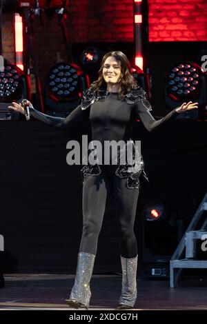 Hampton, London, Großbritannien. Freitag, 21. Juni 2024. Die britische Sängerin Jessie J tritt beim Hampton Court Palace Festival auf. Quelle: Katie Collins/EMPICS/Alamy Live News Stockfoto