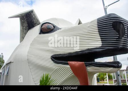 Big Dog Shed in Tirau Town, Neuseeland Stockfoto