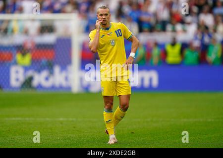 Düsseldorf, Deutschland. Juni 2024. Mykhailo Mudrick aus der Ukraine spielte am 21. Juni 2024 in der Merkur Spiel-Arena in Düsseldorf während des UEFA Euro 2024-Spiels zwischen der Slowakei und der Ukraine, Gruppe E Datum 2. (Foto: Sergio Ruiz/Pressinphoto/Icon Sport) Credit: SIPA USA/Alamy Live News Stockfoto