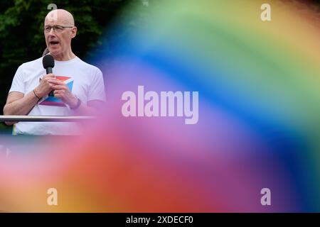 Edinburgh Schottland, Vereinigtes Königreich 22. Juni 2024. Der erste schottische Minister John Swinney spricht beim Edinburgh Pride Protest. Credit sst/alamy Live News Stockfoto