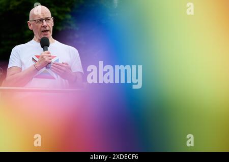 Edinburgh Schottland, Vereinigtes Königreich 22. Juni 2024. Der erste schottische Minister John Swinney spricht beim Edinburgh Pride Protest. Credit sst/alamy Live News Stockfoto