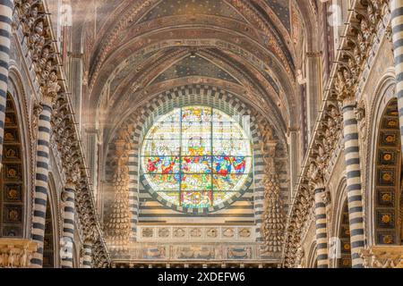 Siena, Italien; 22. Juni 2024 - Inneres der Kathedrale von Siena, Toskana, Italien Stockfoto