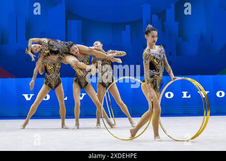 Assago, Italien. Juni 2024. Team China während der FIG Rhythmic Gymnastics World Cup, am 21. Juni 2024 im Unipol Forum, Mailand, während Rhythmic Gymnastic - World Cup 2024 Gruppe 5 Hoops, Gymnastik in Assago, Italien, 21. Juni 2024 Credit: Independent Photo Agency Srl/Alamy Live News Stockfoto