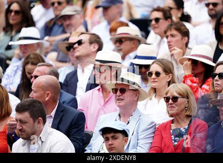 Eine allgemeine Ansicht der Zuschauer am 8. Tag der Cinch-Meisterschaft im Queen's Club, London. Bilddatum: Samstag, 22. Juni 2024. Stockfoto