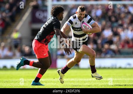 Jonny May von Barbarians bricht beim Killik Cup Spiel Barbarians vs Fiji im Twickenham Stadium, Twickenham, Großbritannien, 22. Juni 2024 (Foto: Craig Thomas/News Images) Stockfoto