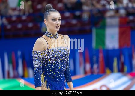 HARNASKO Alina (BLR) während der FIG Rhythmic Gymnastics World Cup, am 22. Juni 2024 beim Unipol Forum, Mailand, während Rhythmic Gymnastic - World Cup 2024 - Einzelband und Vereine, Gymnastik in Assago, Italien, 22. Juni 2024 Stockfoto