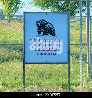 Das WSU Bear Center auf dem Campus der Washington State University in Pullman, Washington; ein Bildungs-, Forschungs- und Naturschutzzentrum. Stockfoto