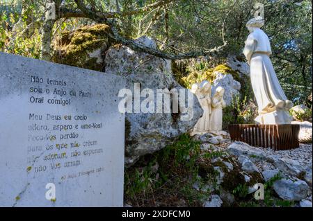 Der Ort, an dem der Engel des Friedens 1916 den drei Kindern in Fatima erschien und ihnen das Begnadigungsgebet lehrte. LOCA do Cabéco, Fátima. Stockfoto