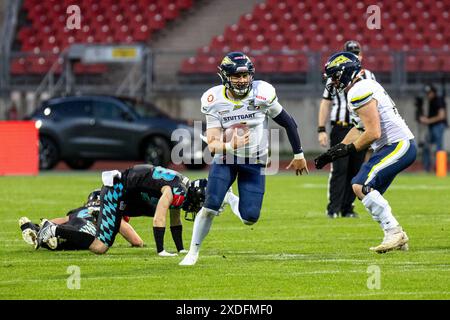 Reilly Hennessey (Stuttgart Surge, #04), Munich Ravens vs. Stuttgart Surge, American Football, European League of Football, 5. Spieltag, 22.06.2024 Foto: Eibner-Pressefoto/Guener Santemiz Stockfoto