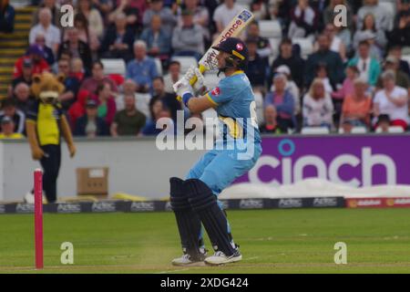 Chester le Street, 21. Juni 2024. Joe Root schlägt für Yorkshire Vikings gegen Durham Cricket in der T20 Blast in Seat Unique, Chester le Street. Quelle: Colin Edwards Stockfoto