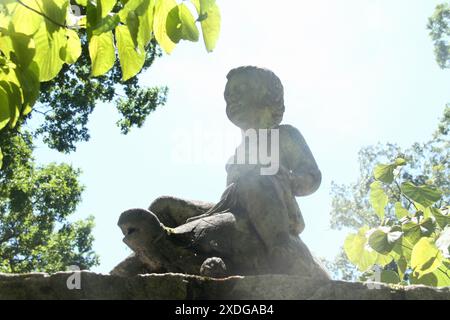 Chase City, VA, USA. Kunstwerke im MacCallum More Museum and Gardens. Stockfoto