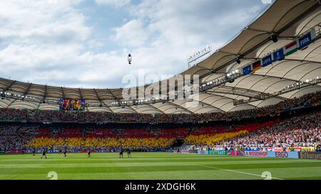 Choreographie der Fans von Deutschland in der Cannstatter Kurve, GER, Germany (GER) vs. Ungarn (HUN), Fussball Europameisterschaft, UEFA EURO 2024, Gruppe A, 2. Spieltag, 19.06.2024 Foto: Eibner-Pressefoto/Michael Memmler Stockfoto