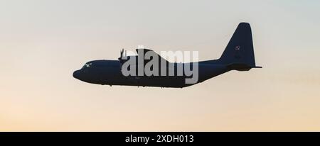C-130 Hercules auf der Antidotum Air Show 2024 in Leszno, Polen Stockfoto