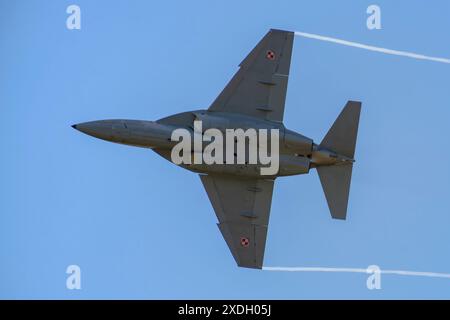 Aermacchi M-346 auf der Antidotum Air Show 2024 in Leszno, Polen Stockfoto