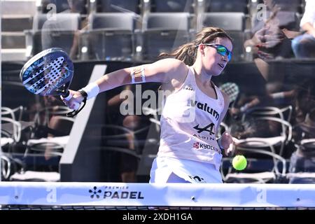 Gemma Triay Pons und Claudia Fernandez Sanchez treten am 22. Juli 2024 im Halbfinale des BNL Italienischen Major Premier Padel im Foro Italico in Rom an Stockfoto