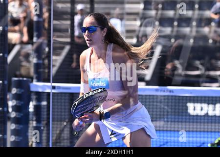 Gemma Triay Pons und Claudia Fernandez Sanchez treten am 22. Juli 2024 im Halbfinale des BNL Italienischen Major Premier Padel im Foro Italico in Rom an Stockfoto