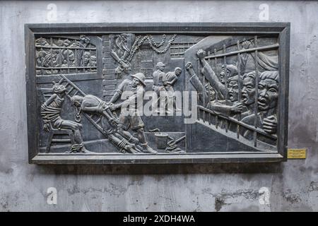 Hanoi, Vietnam - 29. Januar 2024: BAS-Hilfe mit Folter und Brutalität im Gefängnis Hoa Lo Maison Centrale, Hanoi Stockfoto