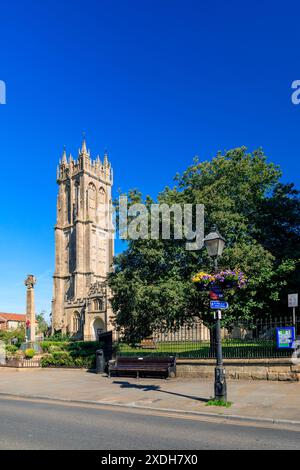 St. John the Baptist Church in der High Street in Glastonbury, Somerset, England, Großbritannien Stockfoto